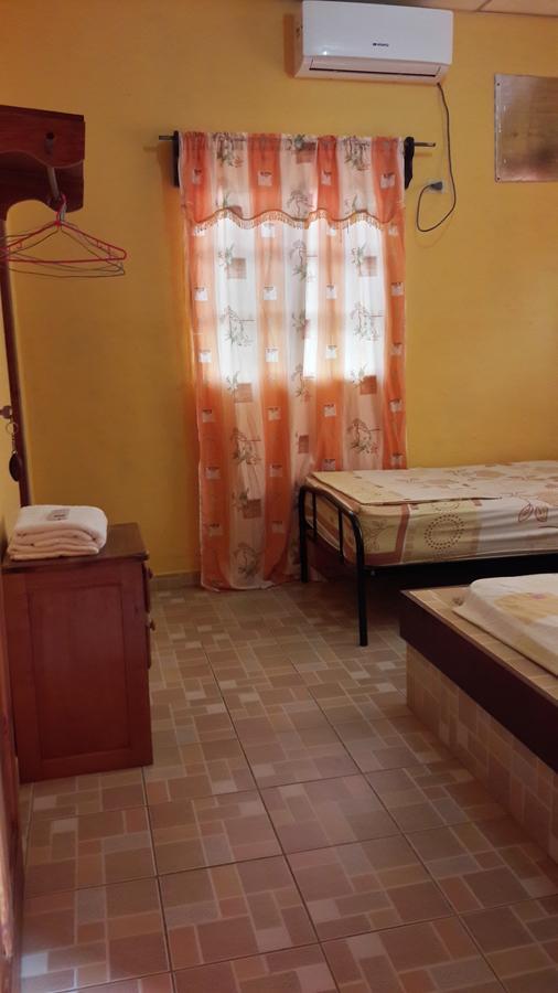 Hotel Brisa Mar ซานตากาตาลีนา ภายนอก รูปภาพ